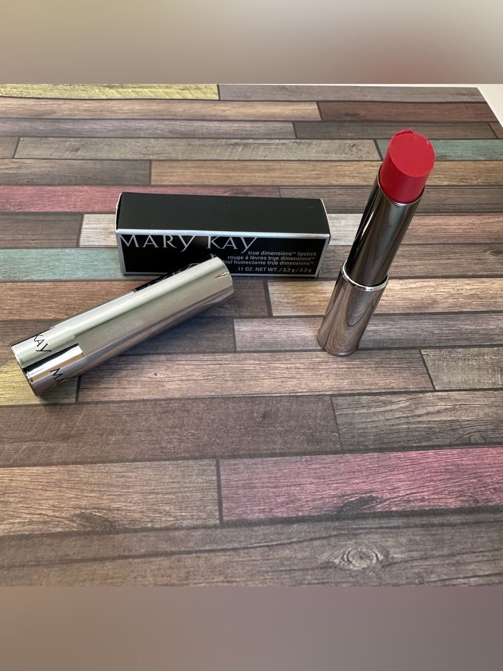 Mary Kay True Dimension Lipstick Coral Bliss NIB